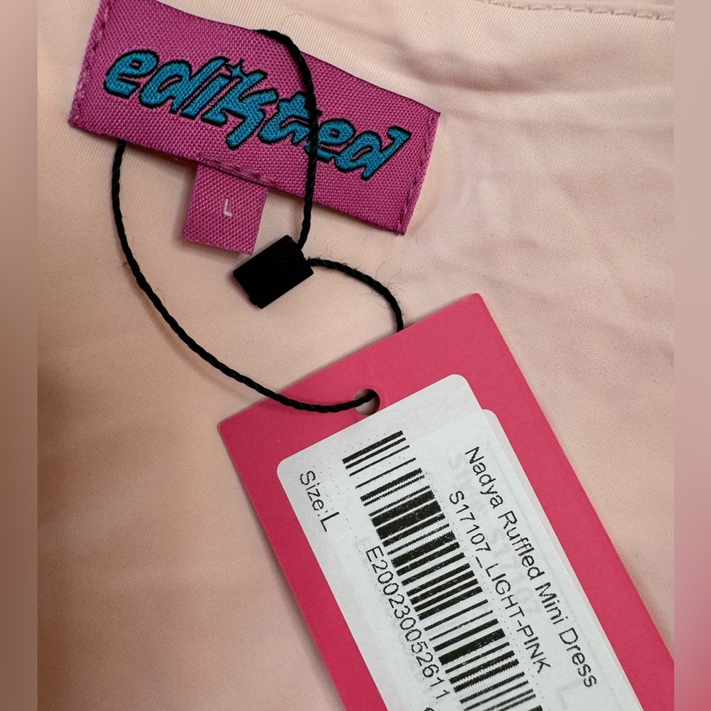EDIKTED Nadya Ruffled Mini Dress LIGHT PINK Large New with Tags $76 - Picture 7 of 14